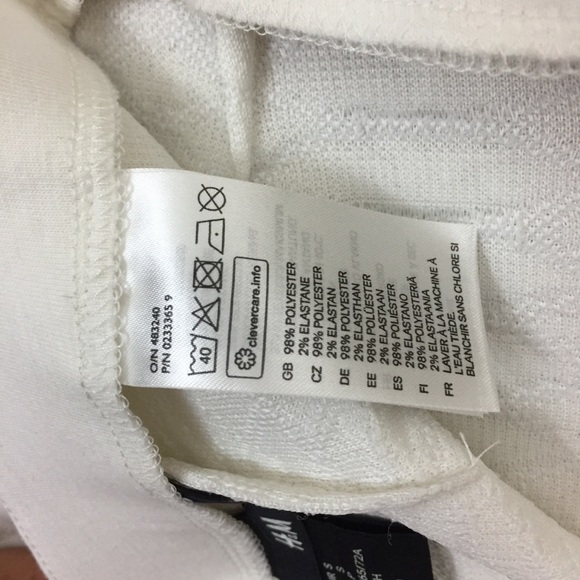 SALE
 H&M Small Off White Texture Snake SkirtG14 - Picture 7 of 7